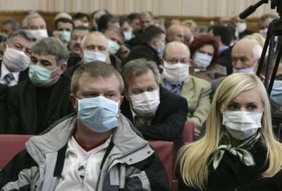 Защо грипните епидемии се появяват изобщо и какво да правите, за да избегнете епицентъра им?