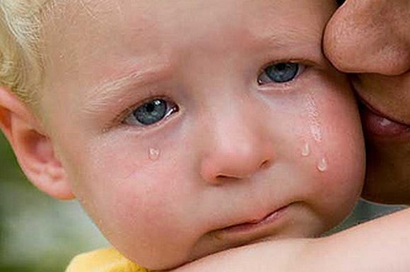 Причини за плачене на бебета